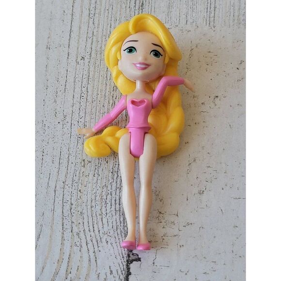 Hasbro Pink outfit tangled princess Disney mini doll toy figure - Picture 1 of 4